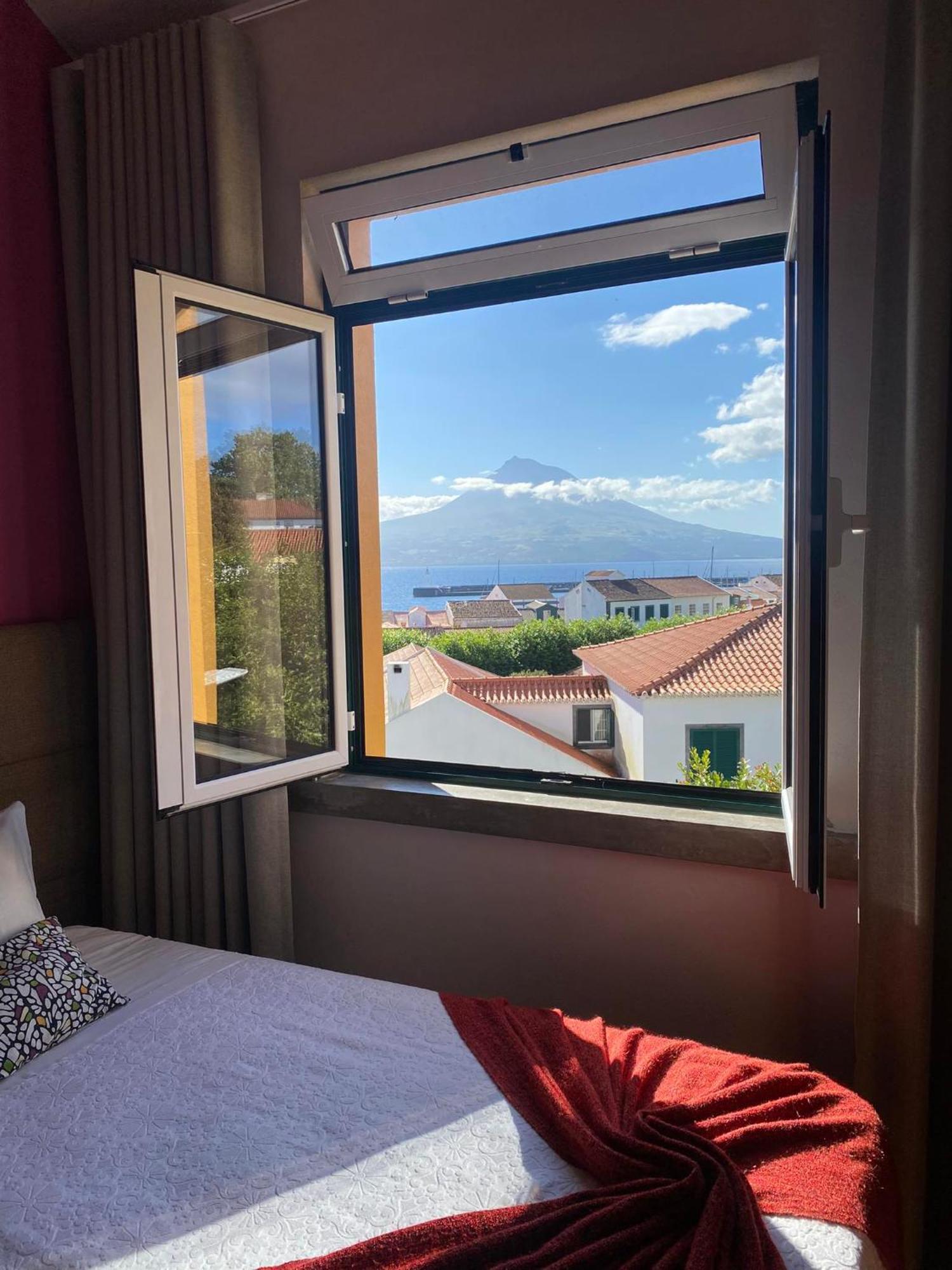 Hospedaria Verdemar Орта Екстериор снимка